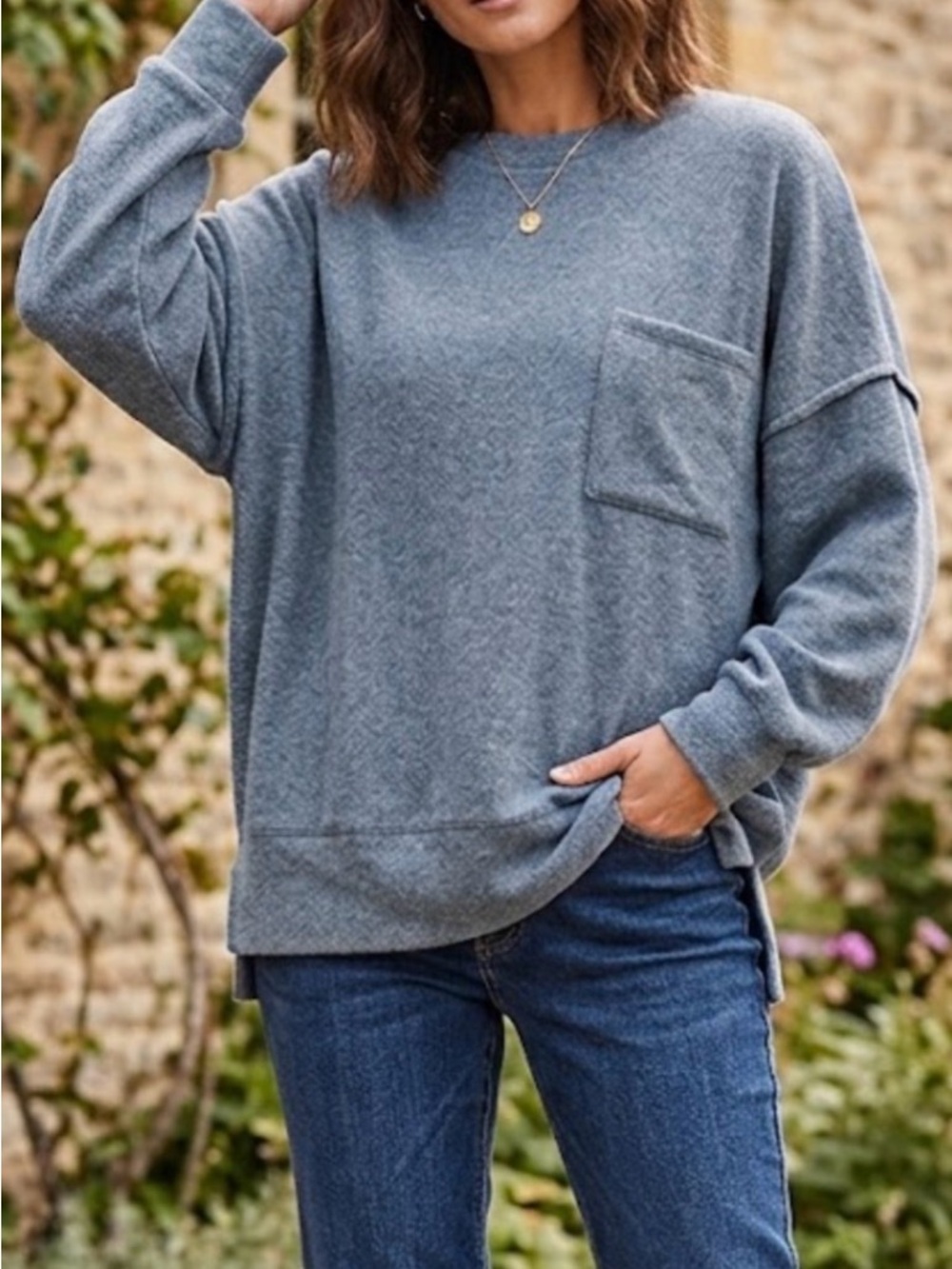 Zenana Outfitters Heather Blue Pocket Crewneck Pullover